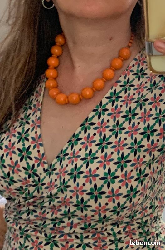 Collier Vintage Années 1970 Orange - Perles Plastique, Style Rétro, Occasion
