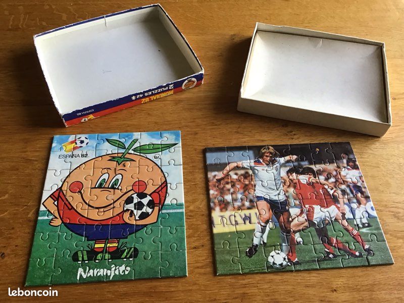 1982 ESPAGNA 82 COUPE DU MONDE MADRID PORTE CLE FOOTBALL