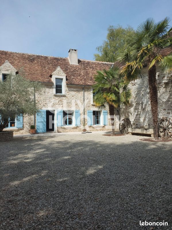Maison 10 pièces 290 m² · à Provins · 290 m² · 495 000 €