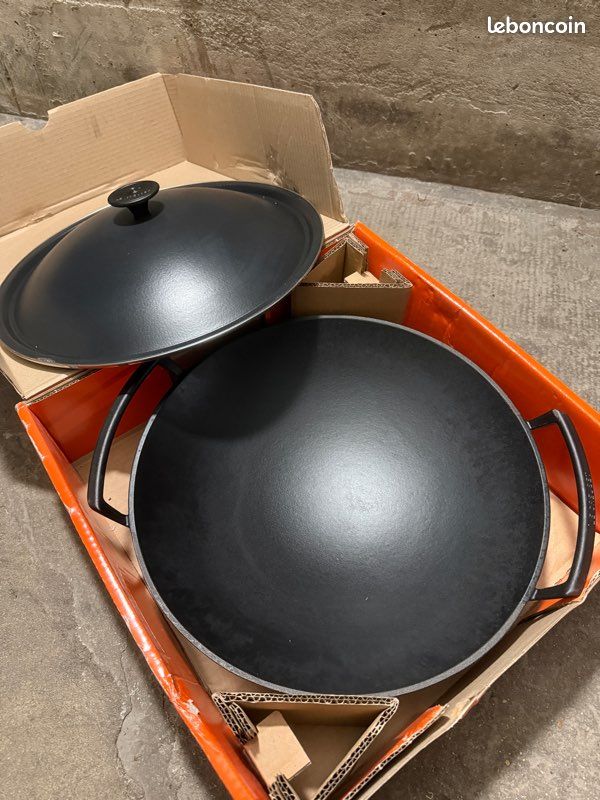 Wok en Fonte pour mariner vos plats | Comptoir du Wok Wok en Fonte pour mariner vos plats | Comptoir du Wok