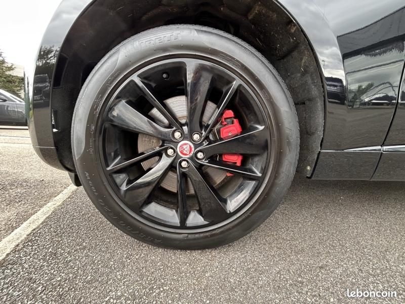 Jaguar F-Pace P400e Plug-in-Hybrid R-Dynamic SE BVA8 AWD (image 8)