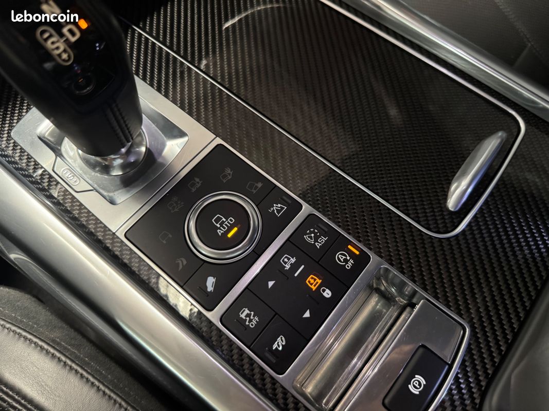 LAND ROVER RANGE ROVER SPORT V8 5.0 550 CH SVR / ORIGINE FRANCE / TOIT OUVRANT / MERIDIAN / CAMÉRA / SUIVI LAND ROVER COMPLEt (image 30)