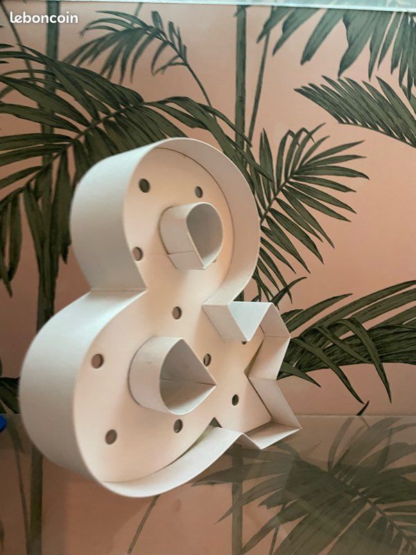 Décoration « & » (image 2)