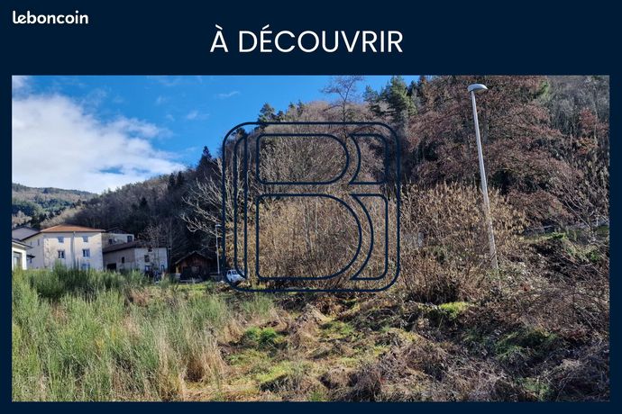 Terrain 1138 m² Ambert