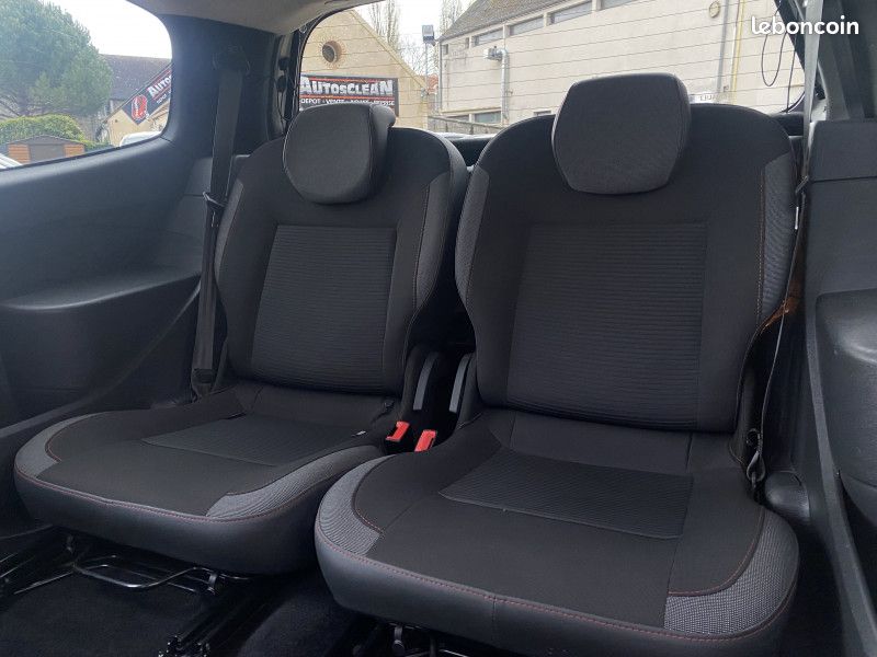 Renault TWINGO II 1.5 DCI 75CH DYNAMIQUE ECO² (image 4)