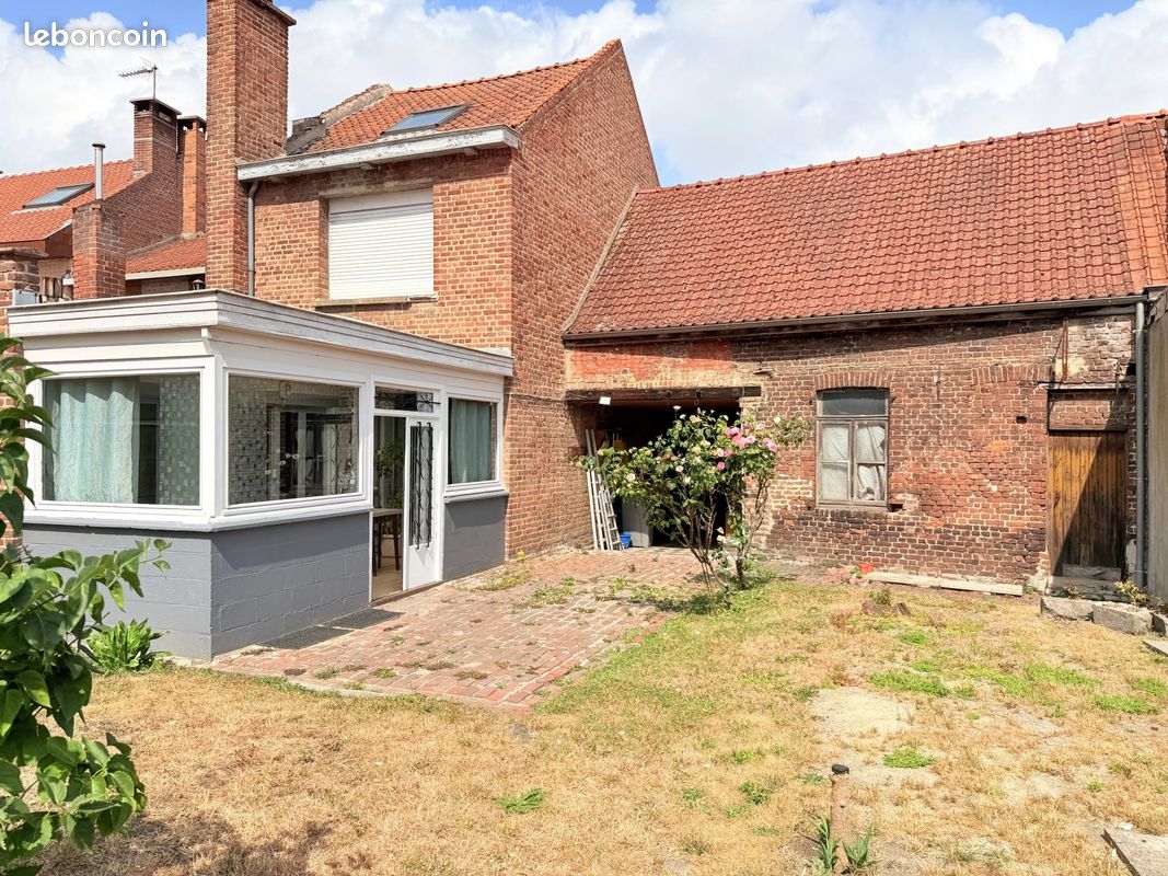 Maison 4 pièces 92 m² · à Tourcoing · 92 m² · 185 000 €