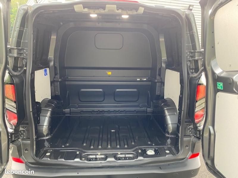 Ford Transit Custom Fg 320 L1H1 2.0 EcoBlue 136ch Cabine Approfondie Limited (image 6)
