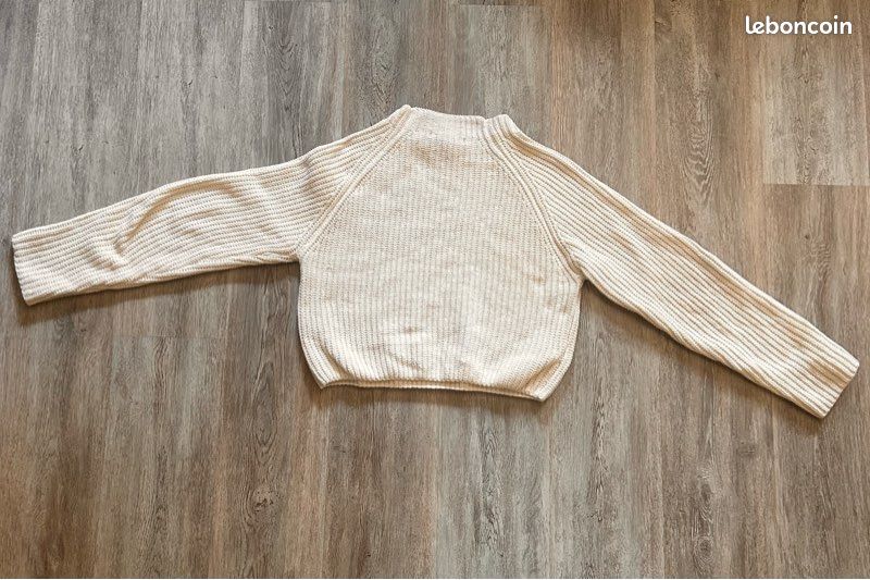 Pull blanc (image 1)