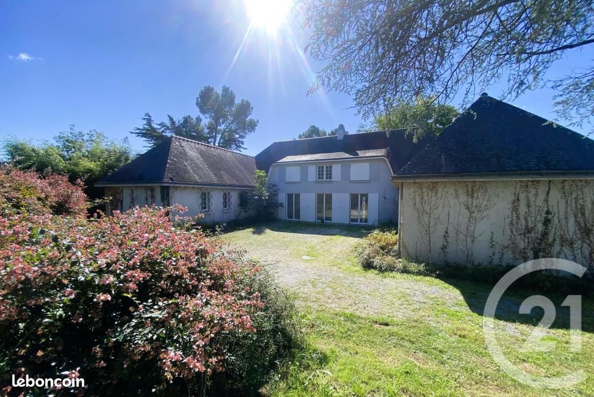 Maison 6 pièces 292 m² · à Blain · 292 m² · 463 000 €