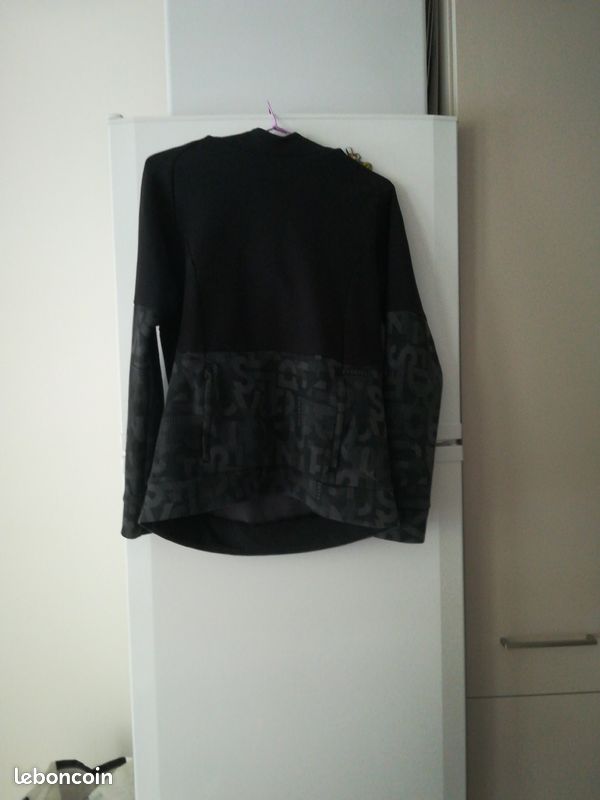 Pull pour ado de 14 ans (image 1)