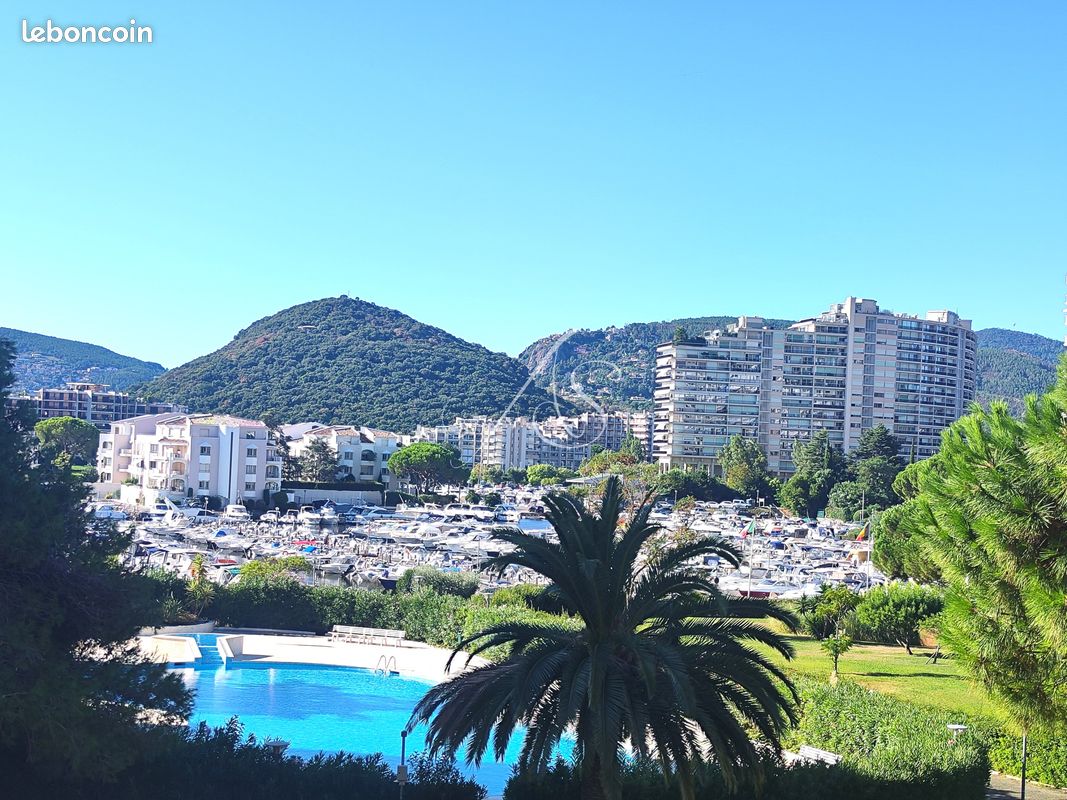 Appartement 5 pièces 101 m² · à Mandelieu-la-Napoule · 101 m² · 798 000 €