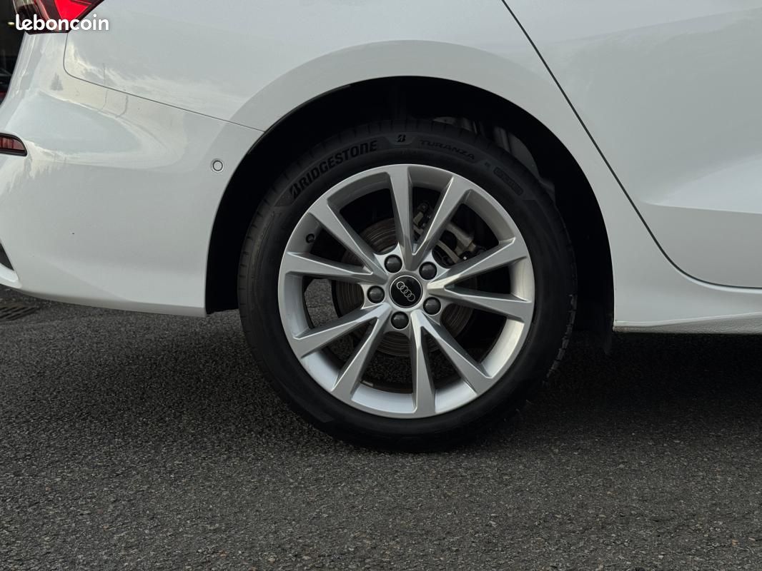 Audi A3 Berline TFSI Mild Hybrid 116 S tronic 7 Design (image 22)