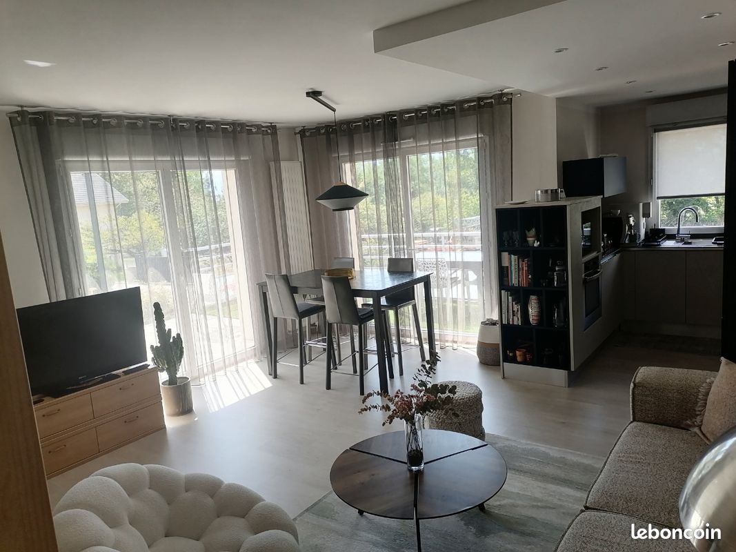 Appartement 3 pièces 62 m² · à Drumettaz-Clarafond · 62 m² · 345 000 €