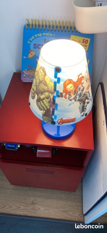 Lampe Avengers (image 2)