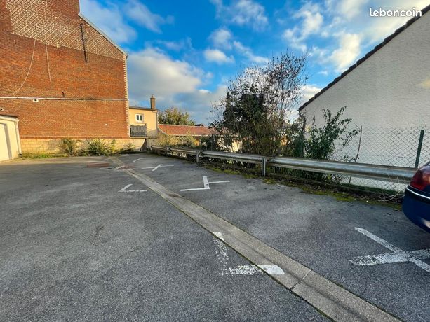 Vente place de parking extérieure sécurisée