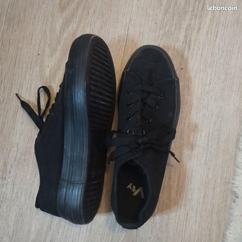 Chaussures noires taille 38 (image 3)