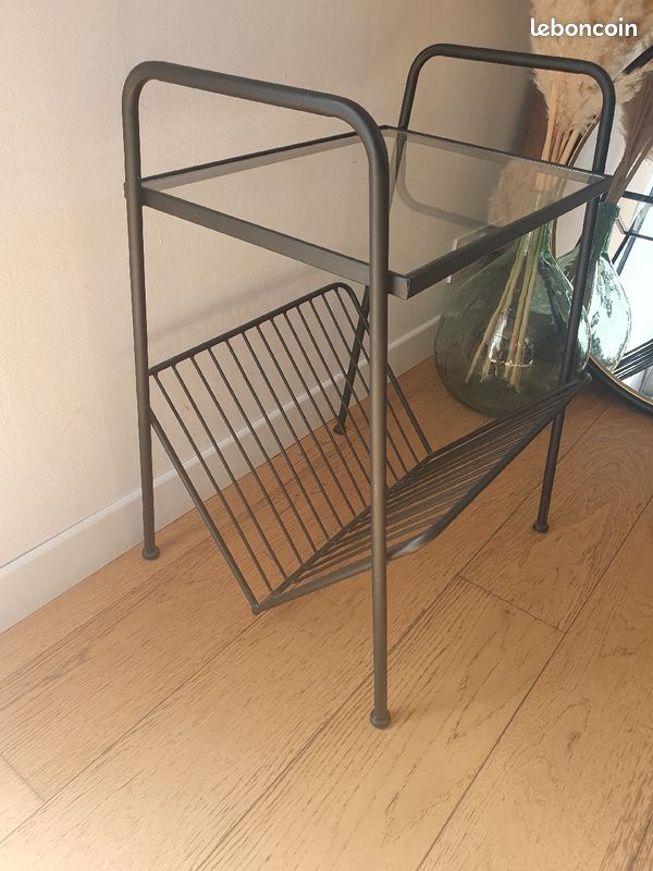 Table porte revues métal et verre (image 2)