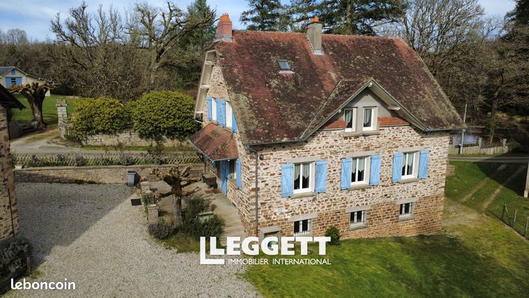 Maison 7 pièces 141 m²