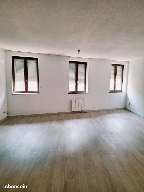 Appartement 3 pièces 63 m² · à Roanne · 63 m² · 510 €/mois