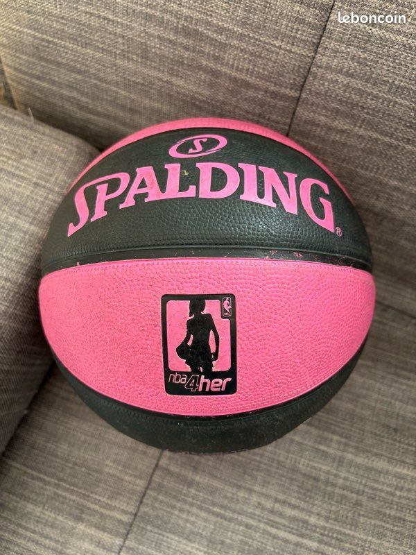 Nba Ballon Basket Rose Ballon De Basket Rose Et Noir Sport Plein Air