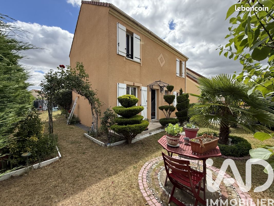 Maison 4 pièces 90 m² · à Marolles-sur-Seine · 90 m² · 249 000 €