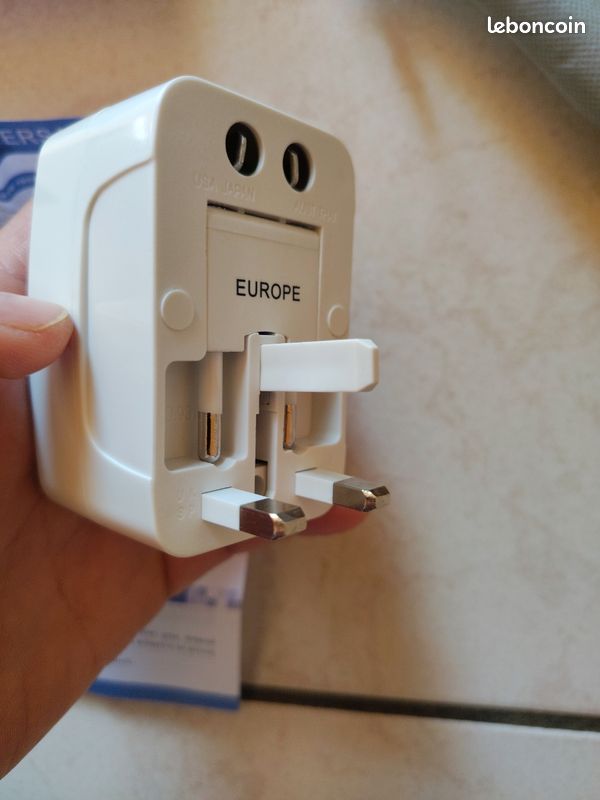 Adaptateur secteur universel/international (image 8)