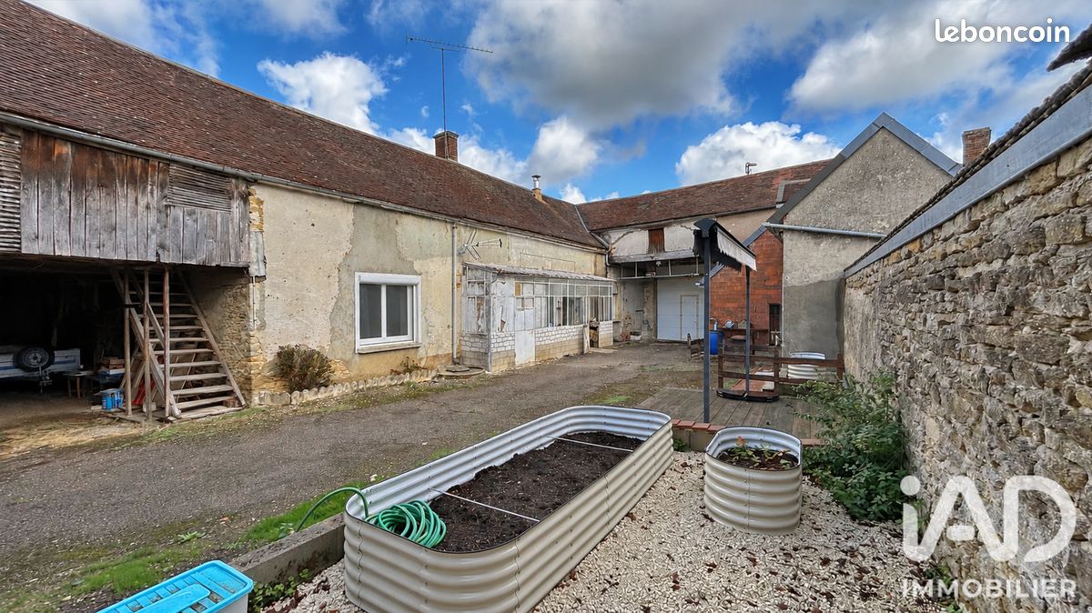 Maison 3 pièces 84 m² · à Bernon · 84 m² · 85 000 €