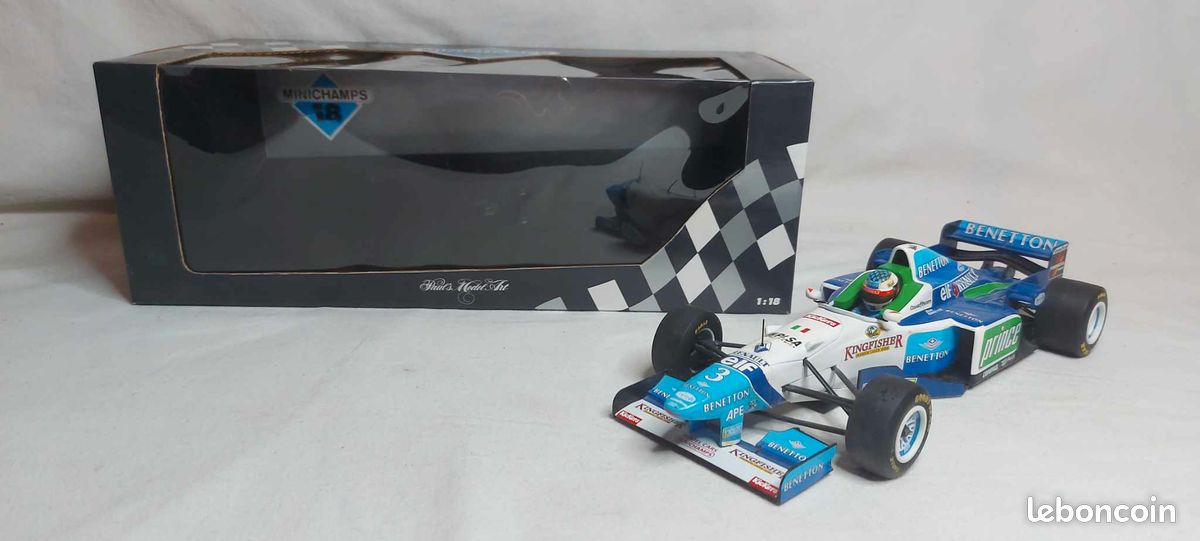 Miniatura de Fórmula 1 Benetton Renault B196 escala 1