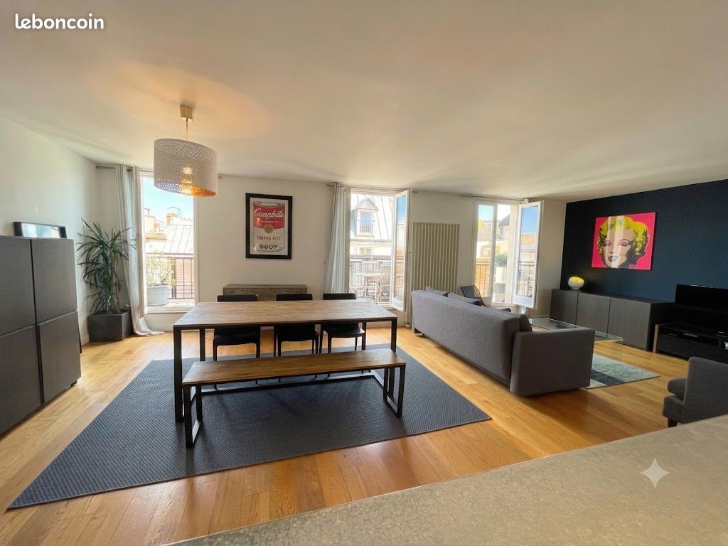 Appartement 3 pièces 90 m² · à Clermont-Ferrand · 90 m² · 1 190 €