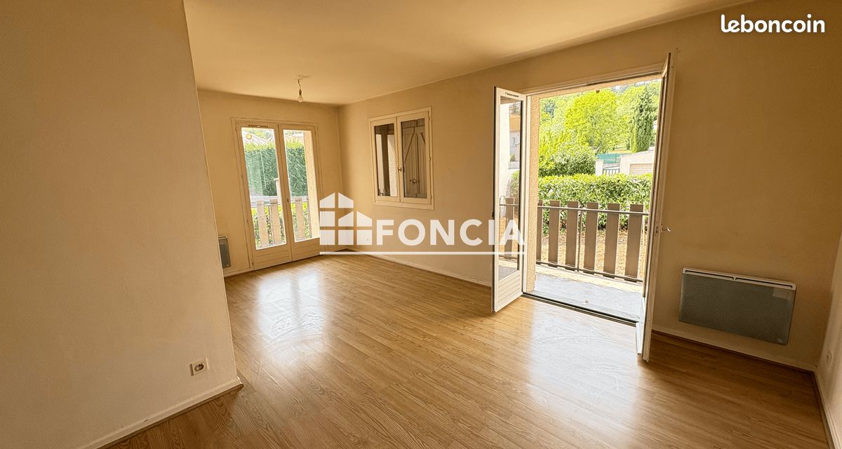 Appartement 3 pièces 68 m² · à Chamalières · 68 m² · 700 €