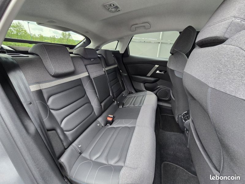 Citroen C4 BLUEHDI 130CH S&S SHINE EAT8 (image 24)