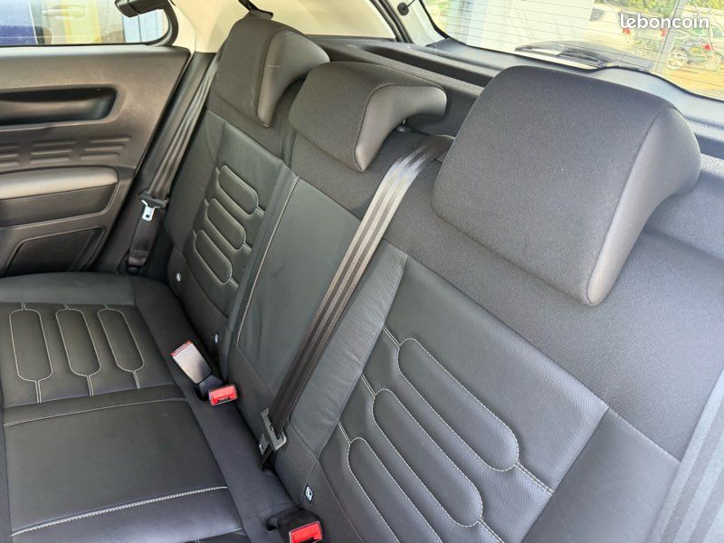 Citroën c4 cactus 1.2 pth 110 cv shine (image 9)