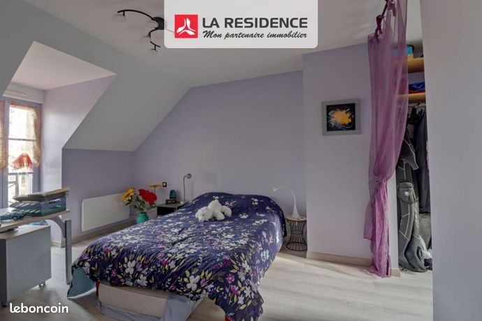 https://img.leboncoin.fr/api/v1/lbcpb1/images/19/09/4b/19094b01f347a5b0df1fa0af8703d298a768db1f.jpg?rule=ad-image