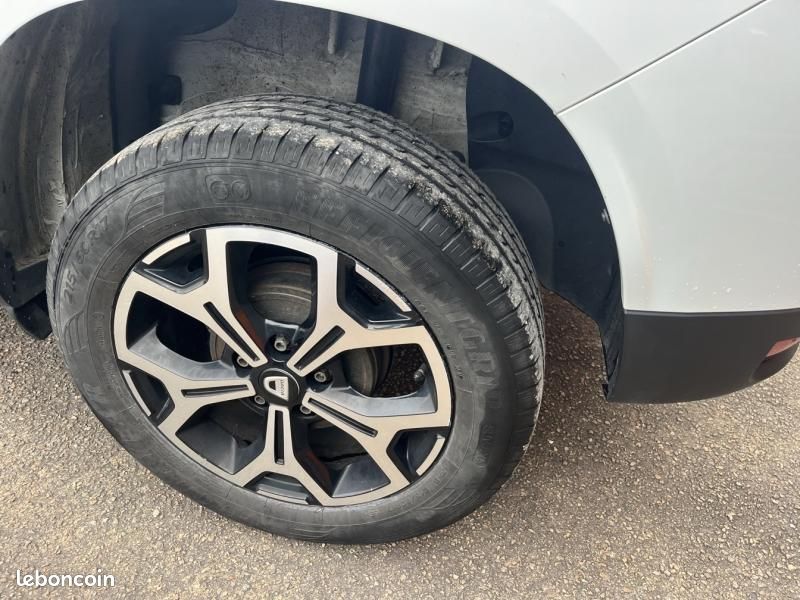 Dacia Duster 1.5 Blue dCi 115ch Prestige 4x2 (image 19)