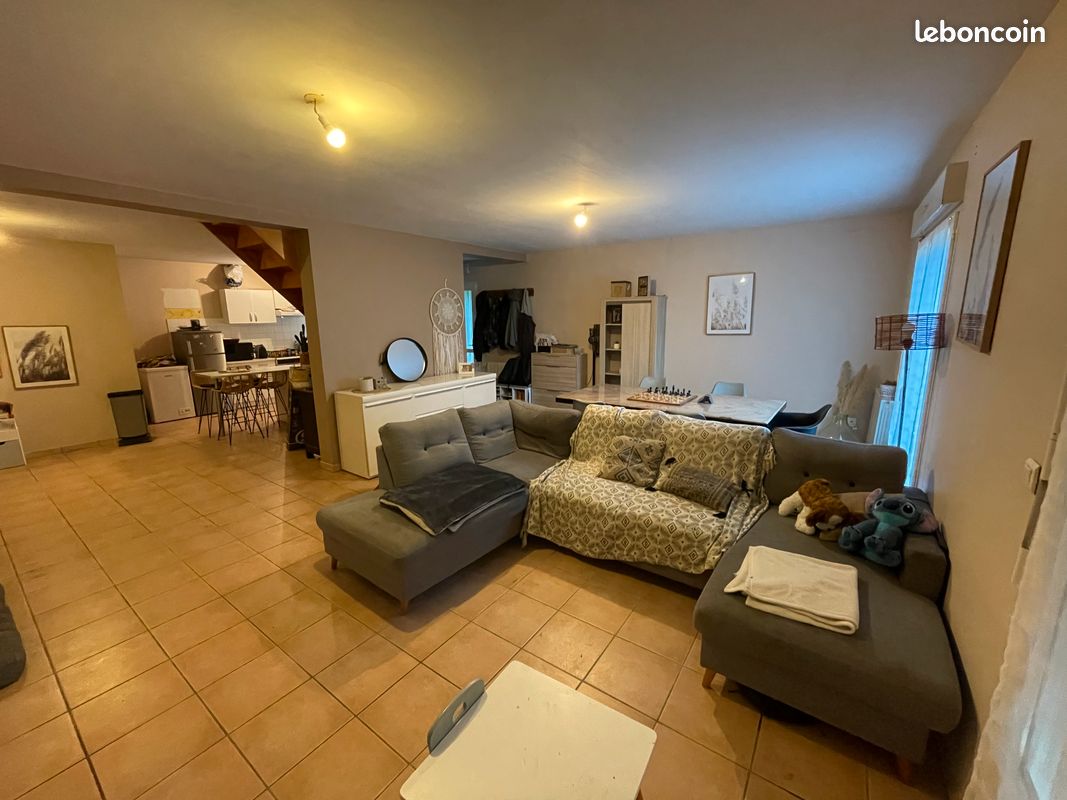 Maison 6 pièces 150 m² · à Vienne · 150 m² · 1 130 €/mois