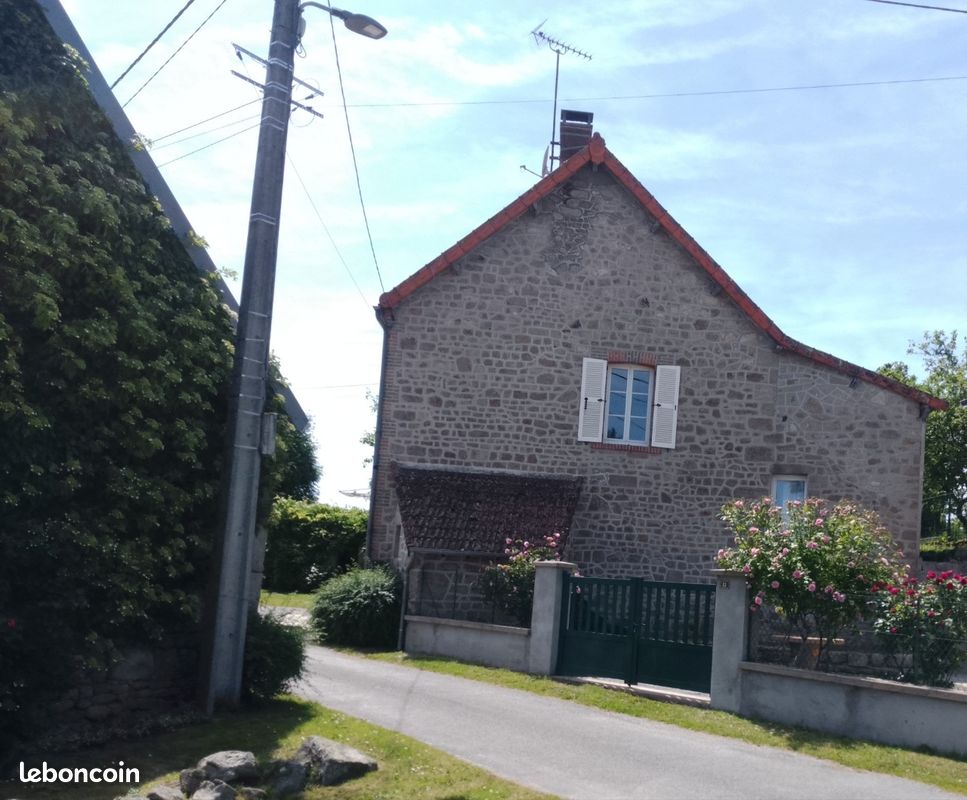 Maison 5 pièces 85 m² · à Saint-Pardoux-le-Neuf · 85 m² · 105 000 €