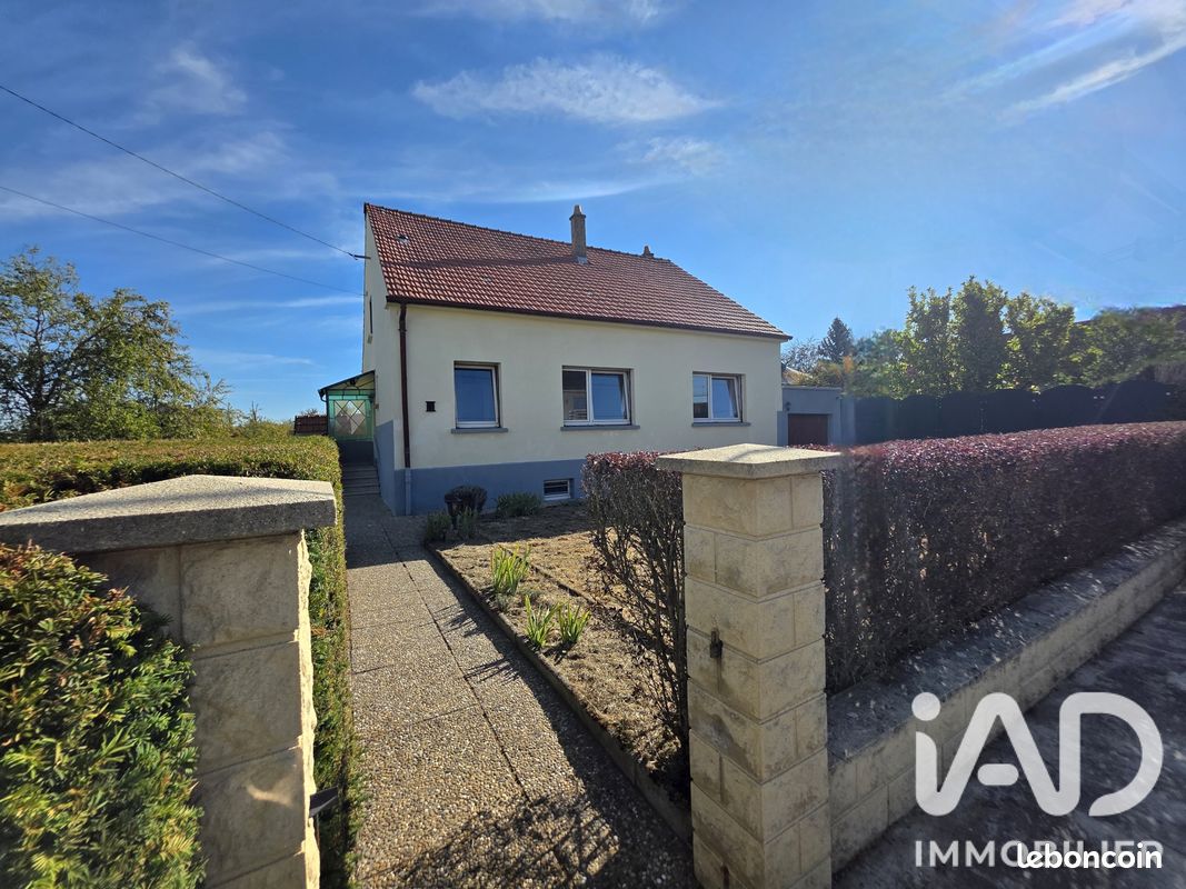 Maison 6 pièces 134 m² · à Saint-Jean-Rohrbach · 134 m² · 142 000 €