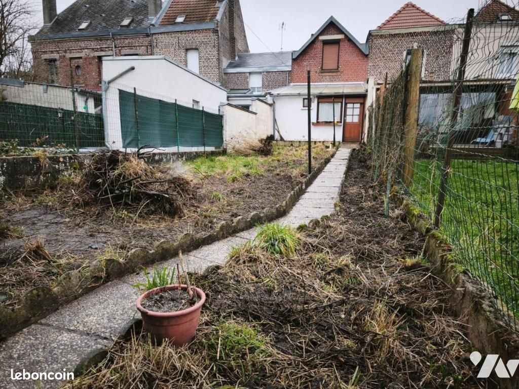 Maison 4 pièces 76 m² · à Saint-Quentin · 76 m² · 53 600 €