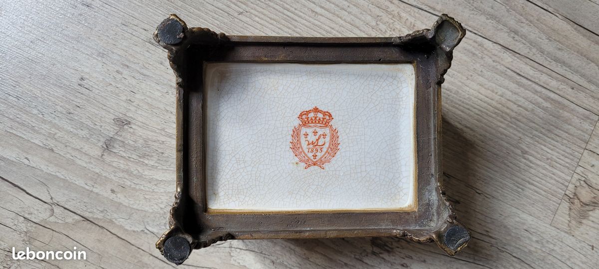 Coffret / boîte à thé Wong Lee en porcelaine et bronze (image 7)