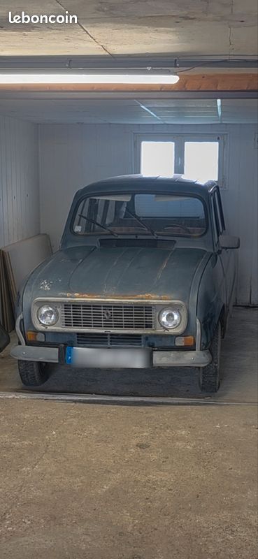 Renault 4L GTL (image 1)