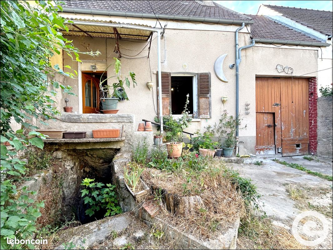 Maison 2 pièces 49 m² · à Villemanoche · 49 m² · 99 000 €