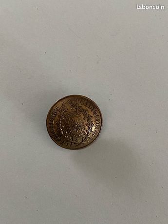 LOT MILITARIA INSIGNES MEDAILLE Bronze MARINE Militaire Boutons