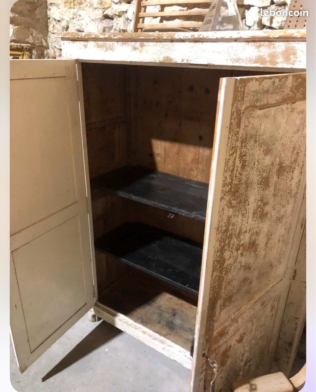 Petite armoire 2 portes (image 2)
