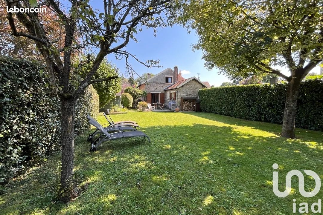 Maison 4 pièces 87 m² · à Savigny-le-Temple · 87 m² · 299 900 €