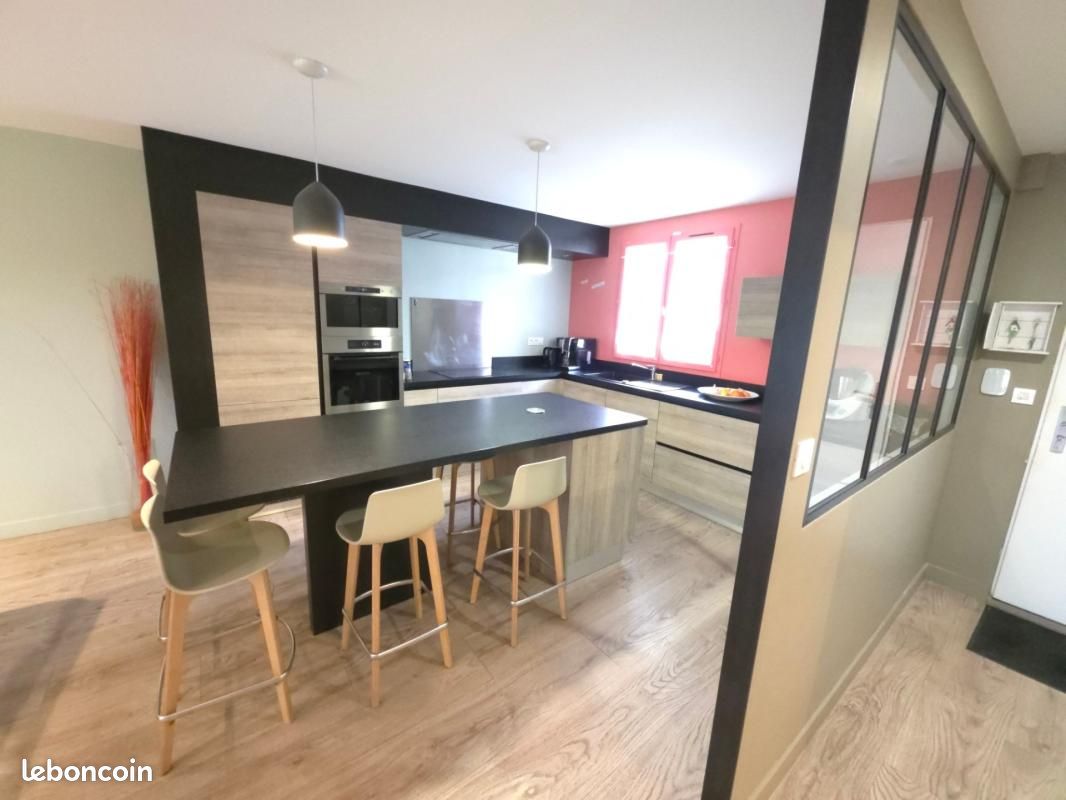 Maison 7 pièces 170 m² · à Thouaré-sur-Loire · 170 m² · 429 900 €