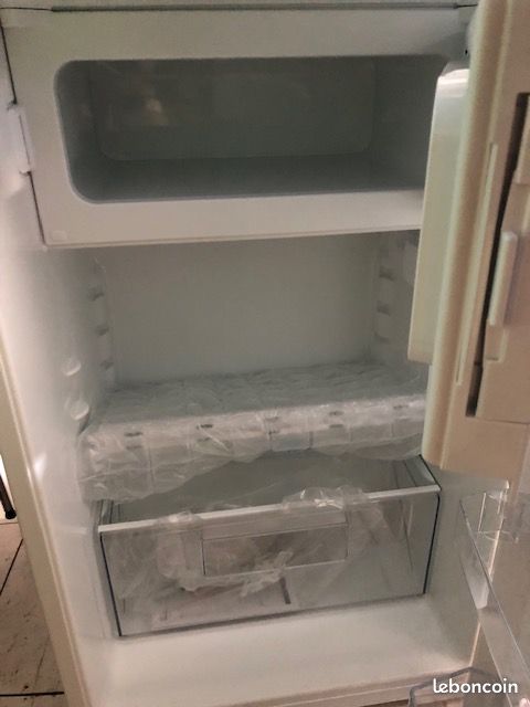 Refrigerateur marque faure neuf (image 1)
