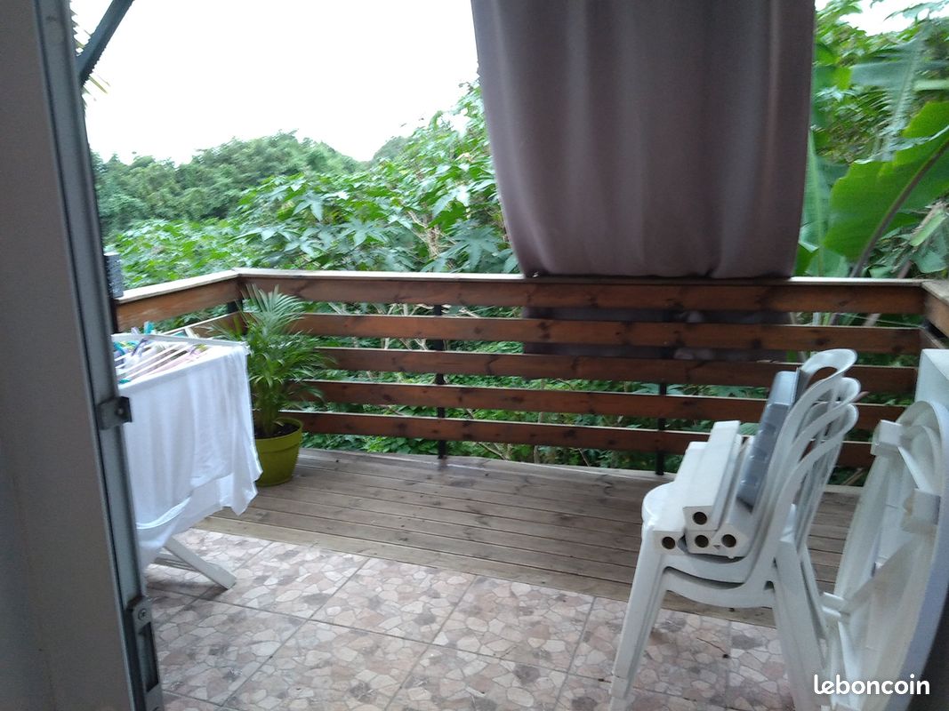 Appartement 1 pièce 30 m² · à Saint-Pierre · 30 m² · 650 €/mois