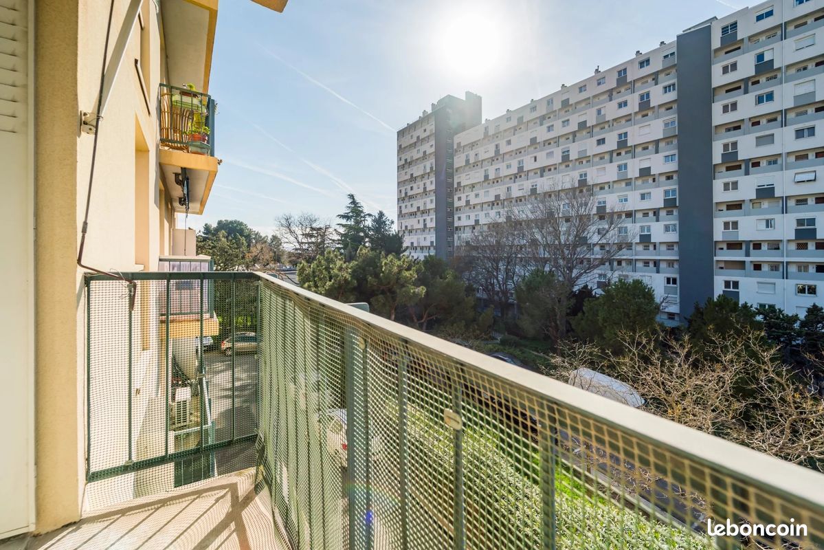 Appartement 3 pièces 54 m² · à Marseille · 54 m² · 135 000 €