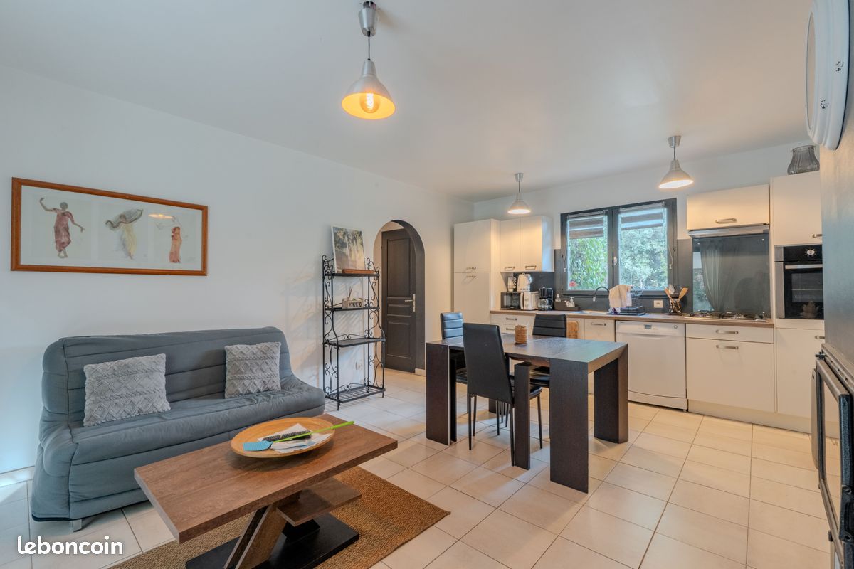 Maison 11 pièces 236 m² (image 7)