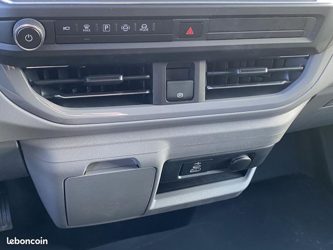 Volkswagen transporter vii procab 2.0 tdi 170 business 4motion l2h1 bva8 acc / 5 places (image 37)